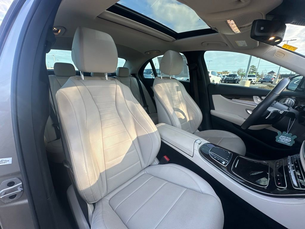 Used 2021 Mercedes-Benz E 450 E 450 image 30
