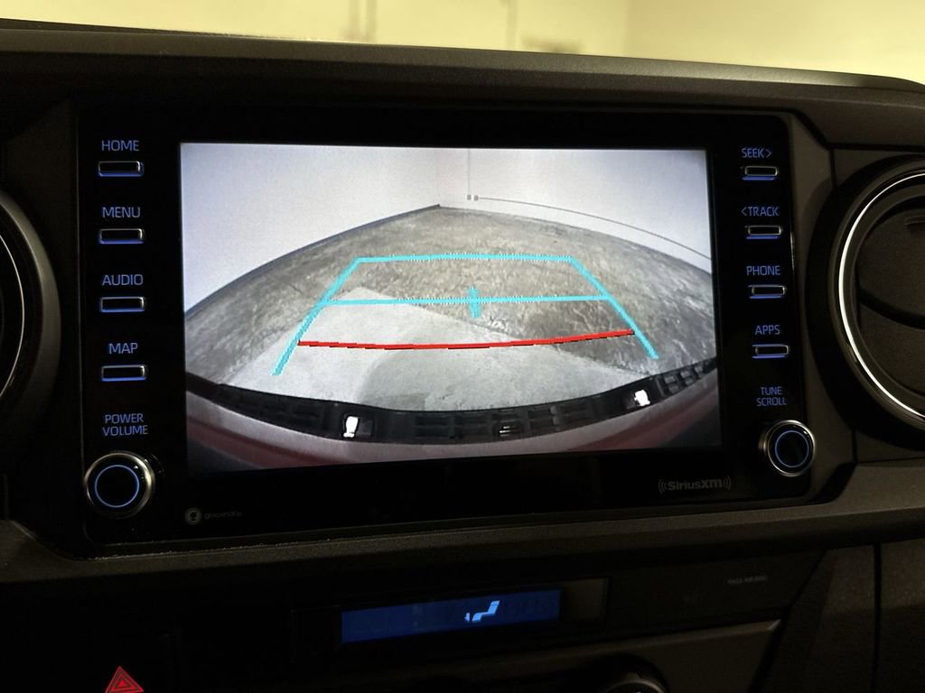 Used 2022 Toyota Tacoma TRD Sport image 15