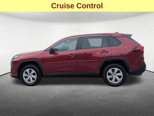 Used 2024 Toyota RAV4 LE AWD/4WD image 10