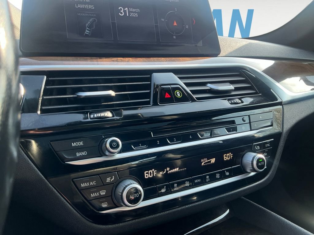 Used 2018 BMW 540i xDrive AWD/4WD image 20