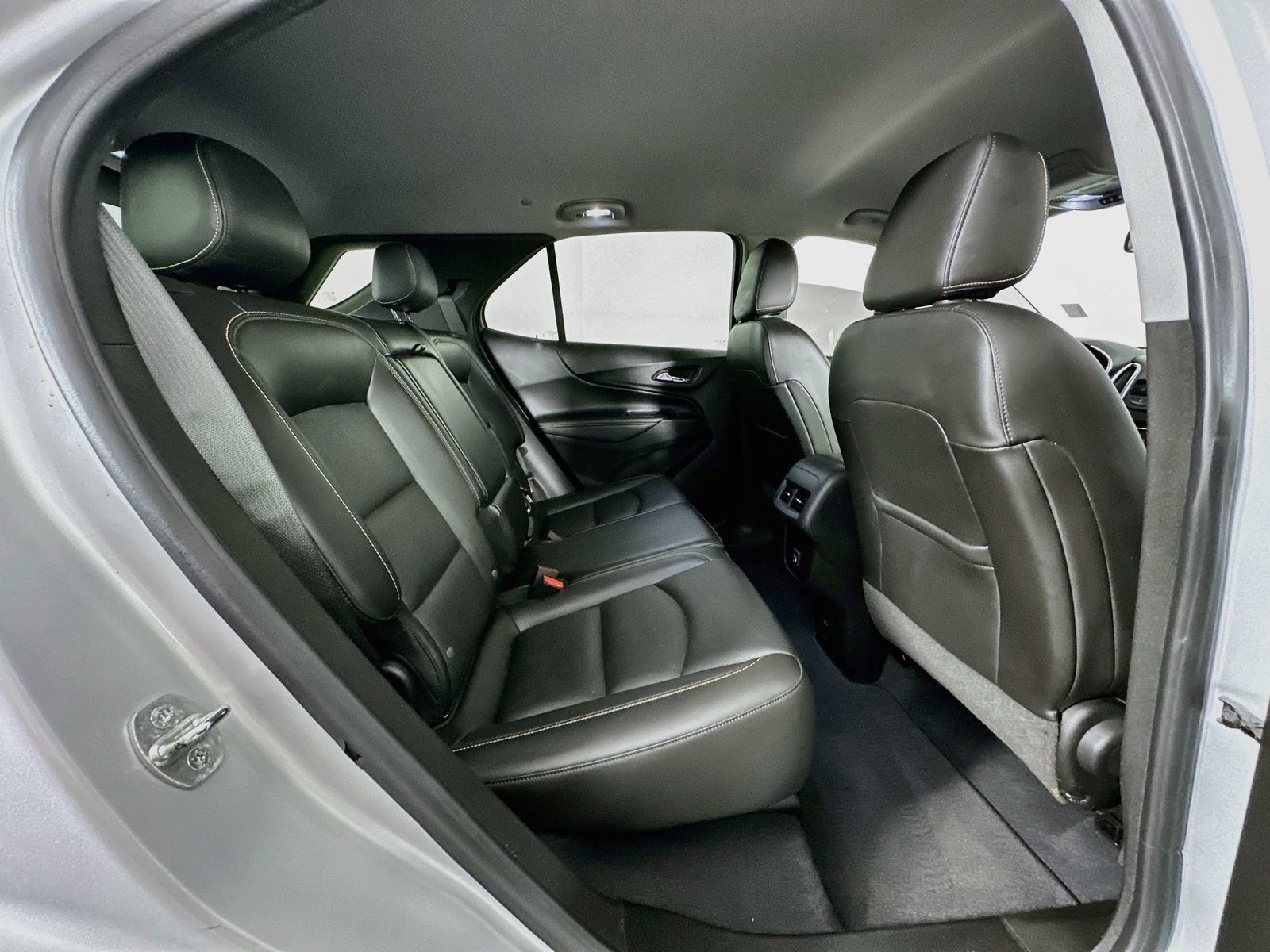 Used 2021 Chevrolet Equinox Premier AWD/4WD image 28
