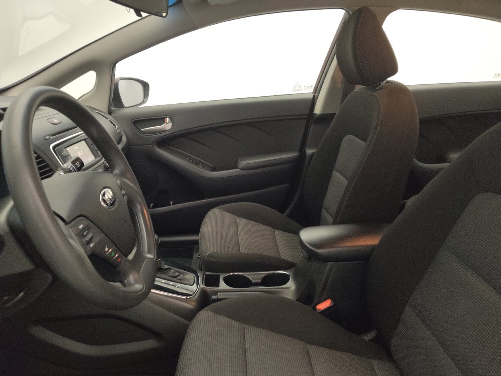 Used 2017 Kia Forte LX FWD image 17