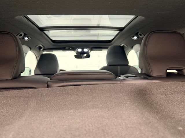 Used 2022 Volvo XC40 P8 Recharge Plus AWD/4WD image 26