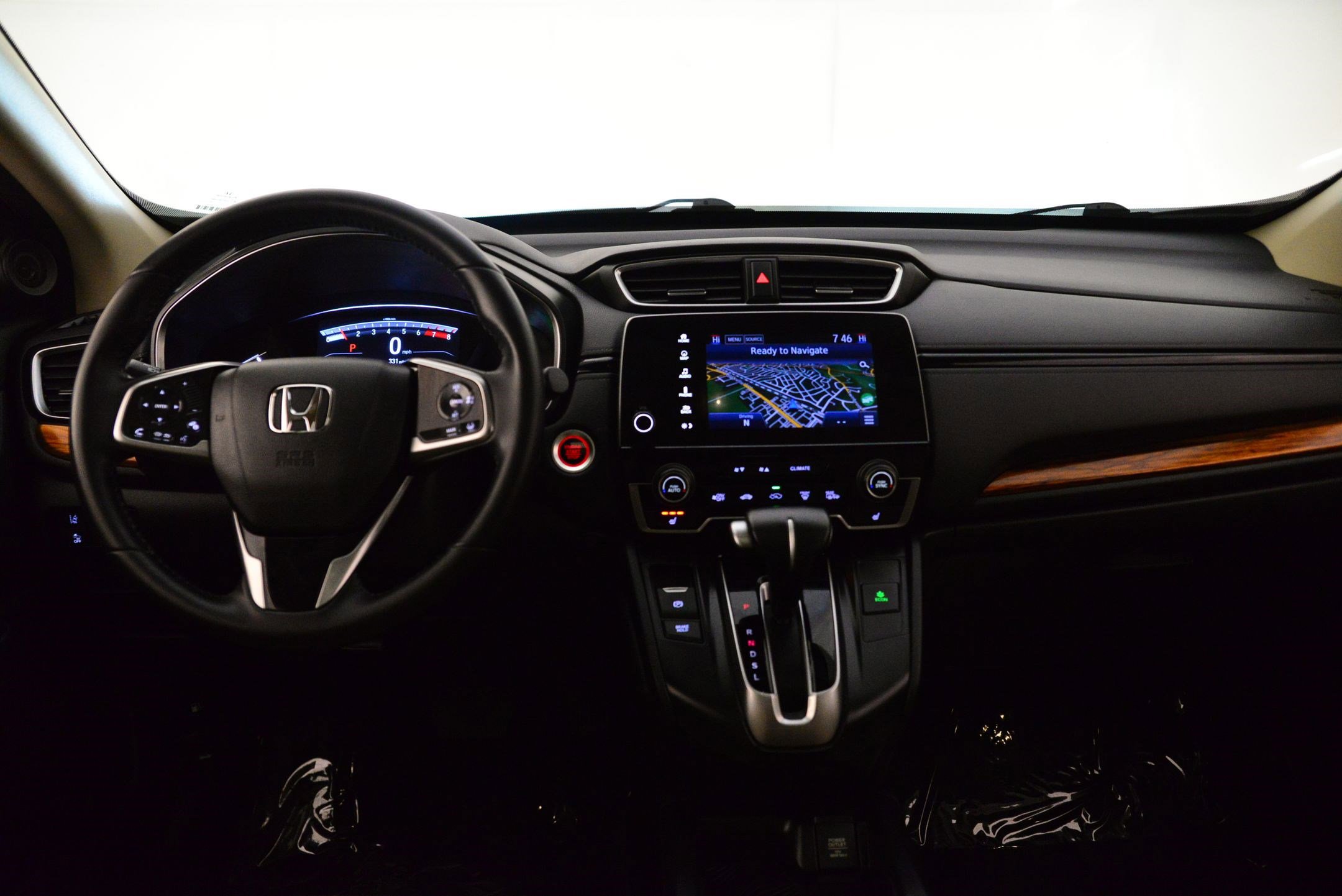 Used 2018 Honda CR-V Touring image 4