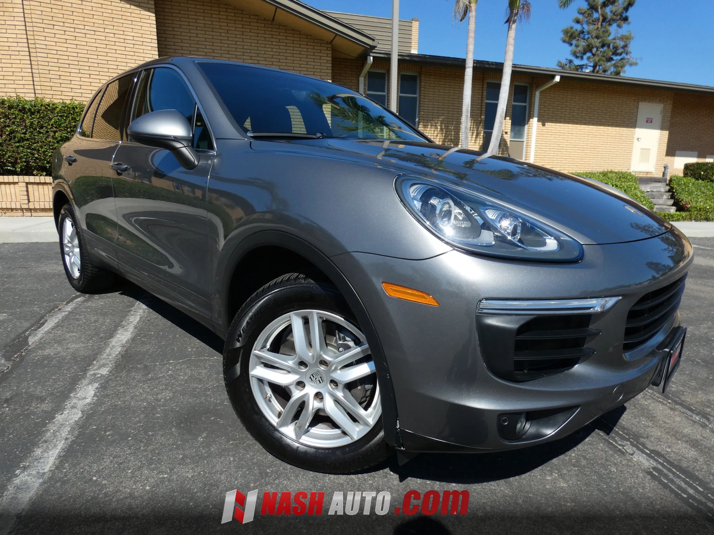 Used 2018 Porsche Cayenne AWD/4WD image 5