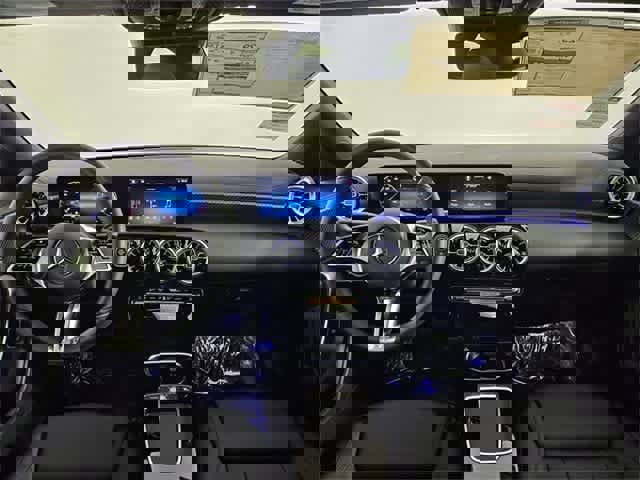 Certified 2025 Mercedes-Benz CLA 250 4MATIC image 15