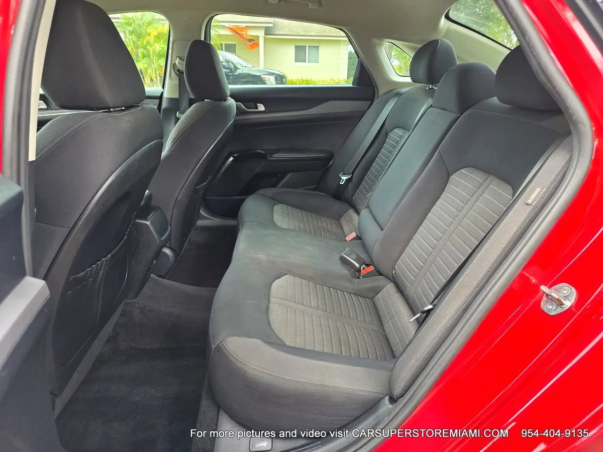 Used 2025 Kia K5 LXS image 29