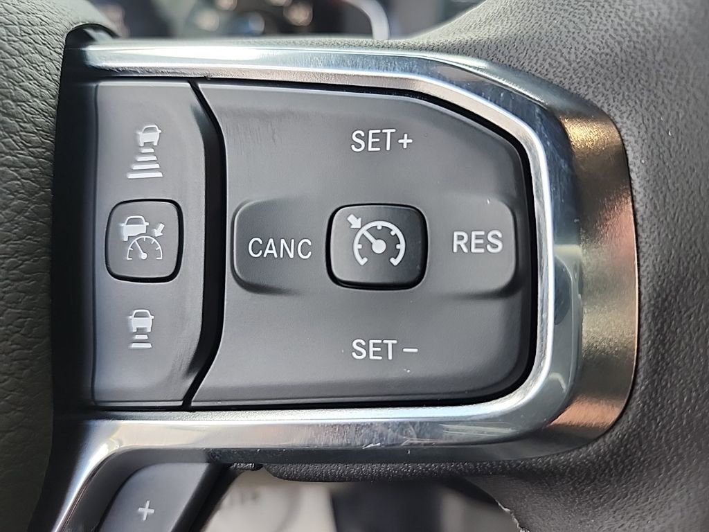 New 2025 RAM 2500 Laramie image 31