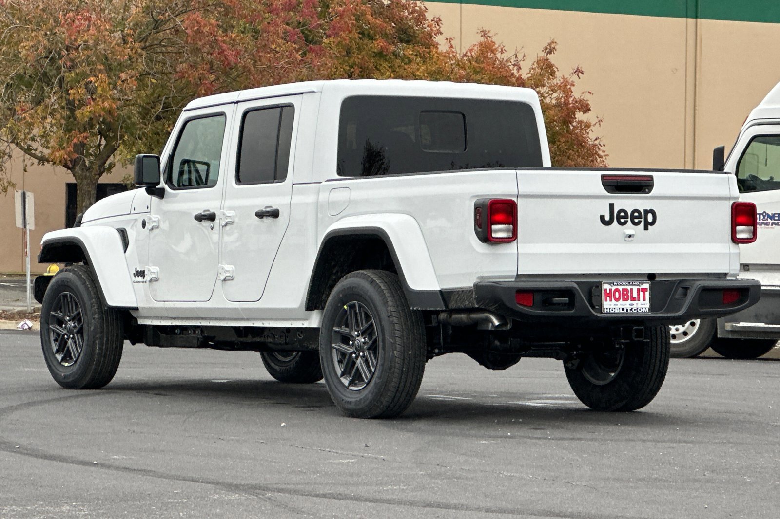 New 2026 Jeep Gladiator Sport image 5