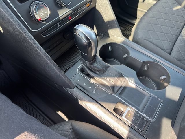 Used 2020 Volkswagen Atlas Cross Sport S FWD image 18