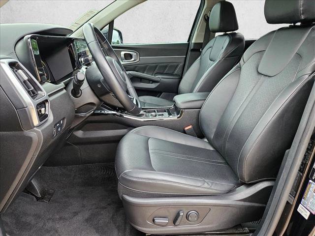 Used 2023 Kia Sorento SX FWD image 17
