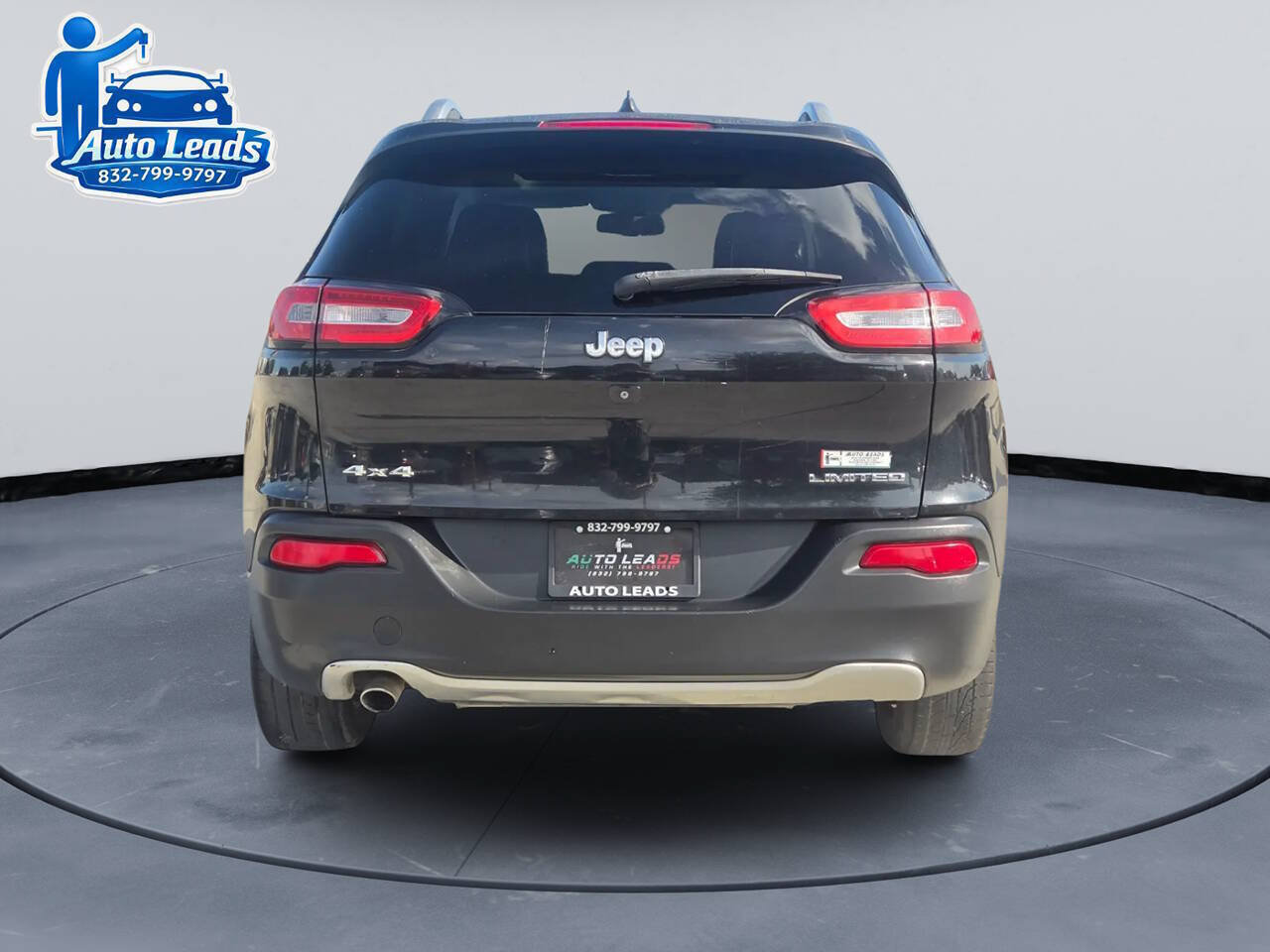 Used 2014 Jeep Cherokee Limited AWD/4WD image 7