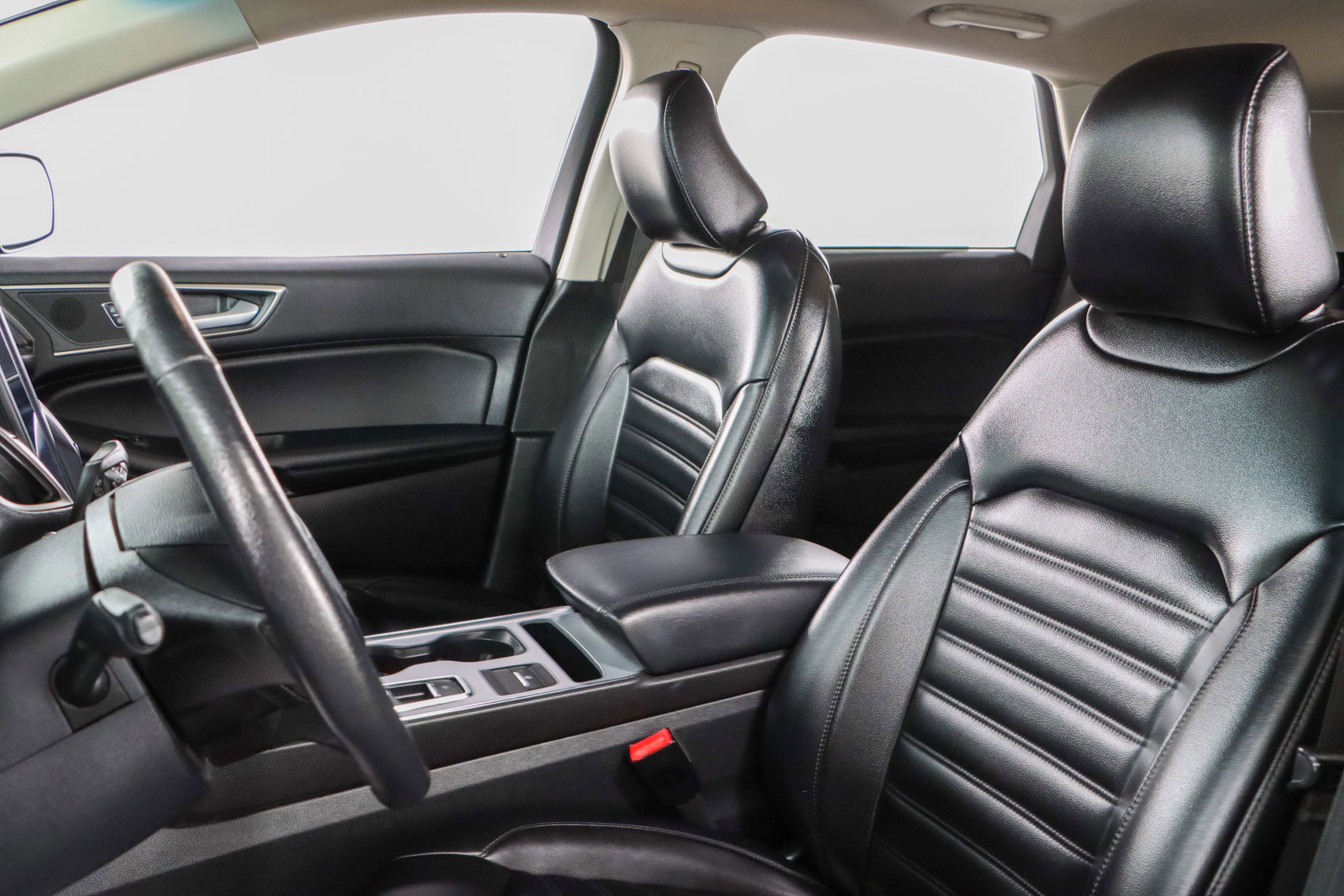 Used 2022 Ford Edge SEL image 23