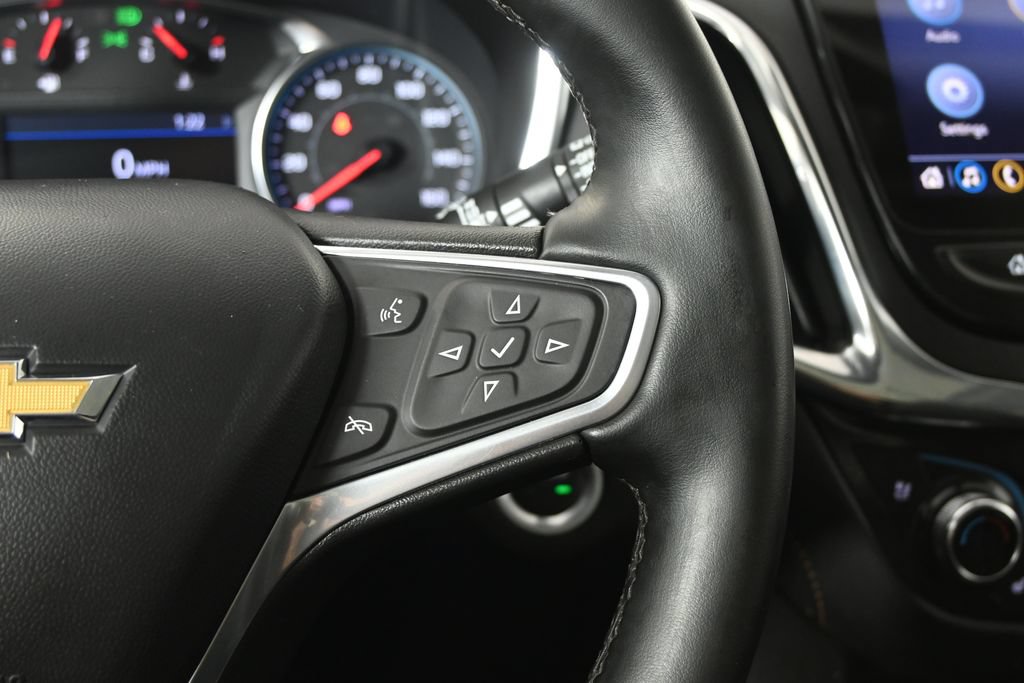 Used 2023 Chevrolet Equinox Premier AWD/4WD image 36