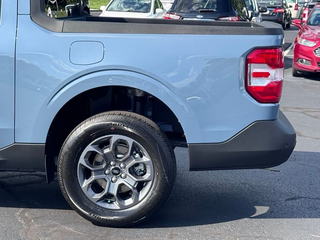 New 2026 Ford Maverick XLT w/ XLT Luxury Package FWD image 36