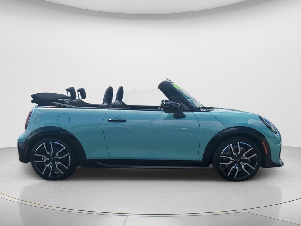 Used 2026 MINI Cooper S FWD image 4
