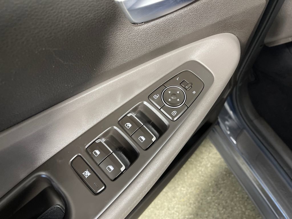 Certified 2020 Hyundai Santa Fe SE image 19