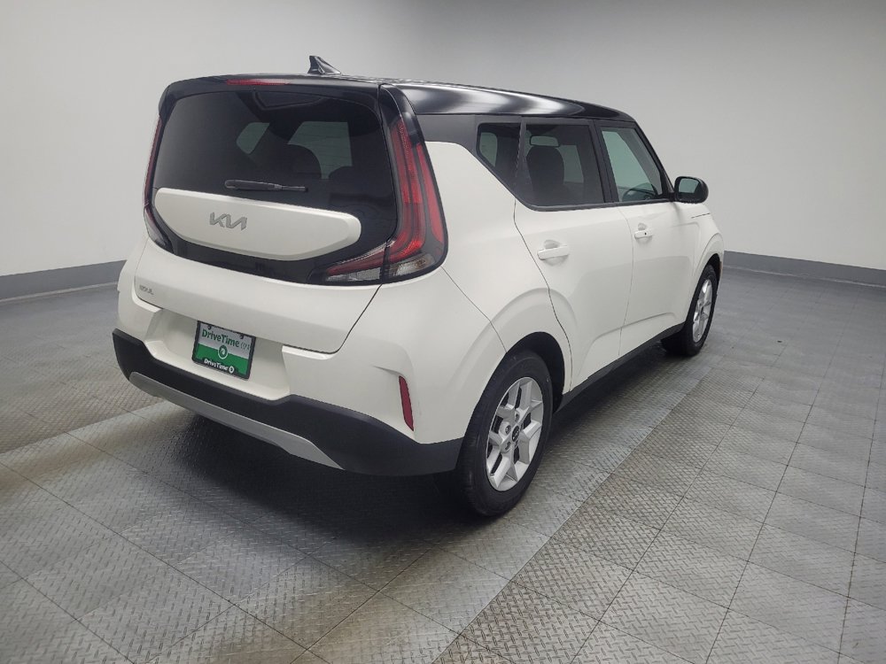 Used 2023 Kia Soul S image 9