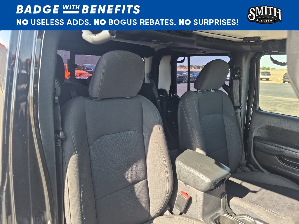Used 2023 Jeep Gladiator Sport AWD/4WD image 11