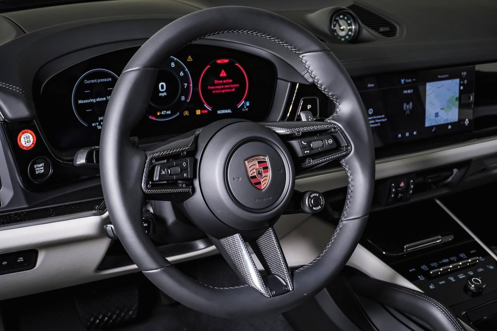 New 2026 Porsche Cayenne Coupe image 18