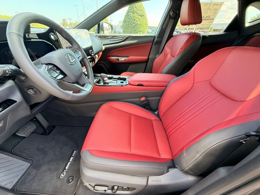 New 2026 Lexus NX 350h AWD w/ Premium Package image 4