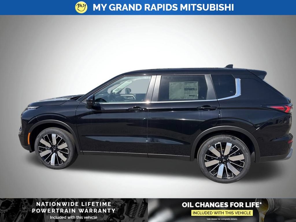 New 2026 Mitsubishi Outlander SE AWD/4WD image 6