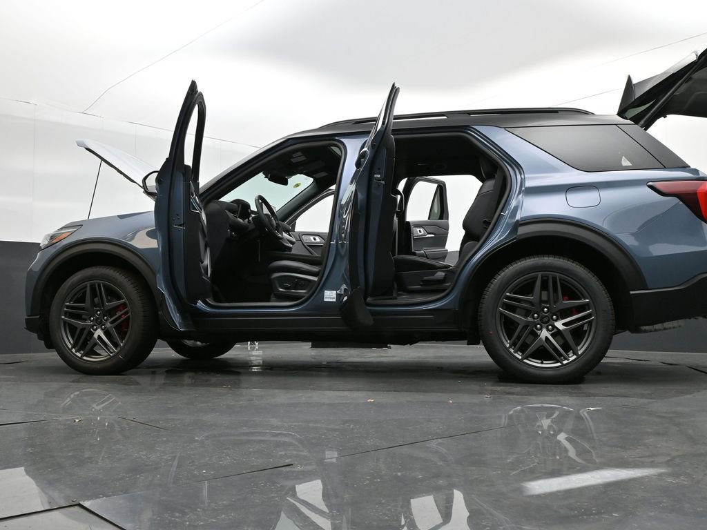 New 2026 Ford Explorer ST-Line w/ ST-Line Street Pack image 39