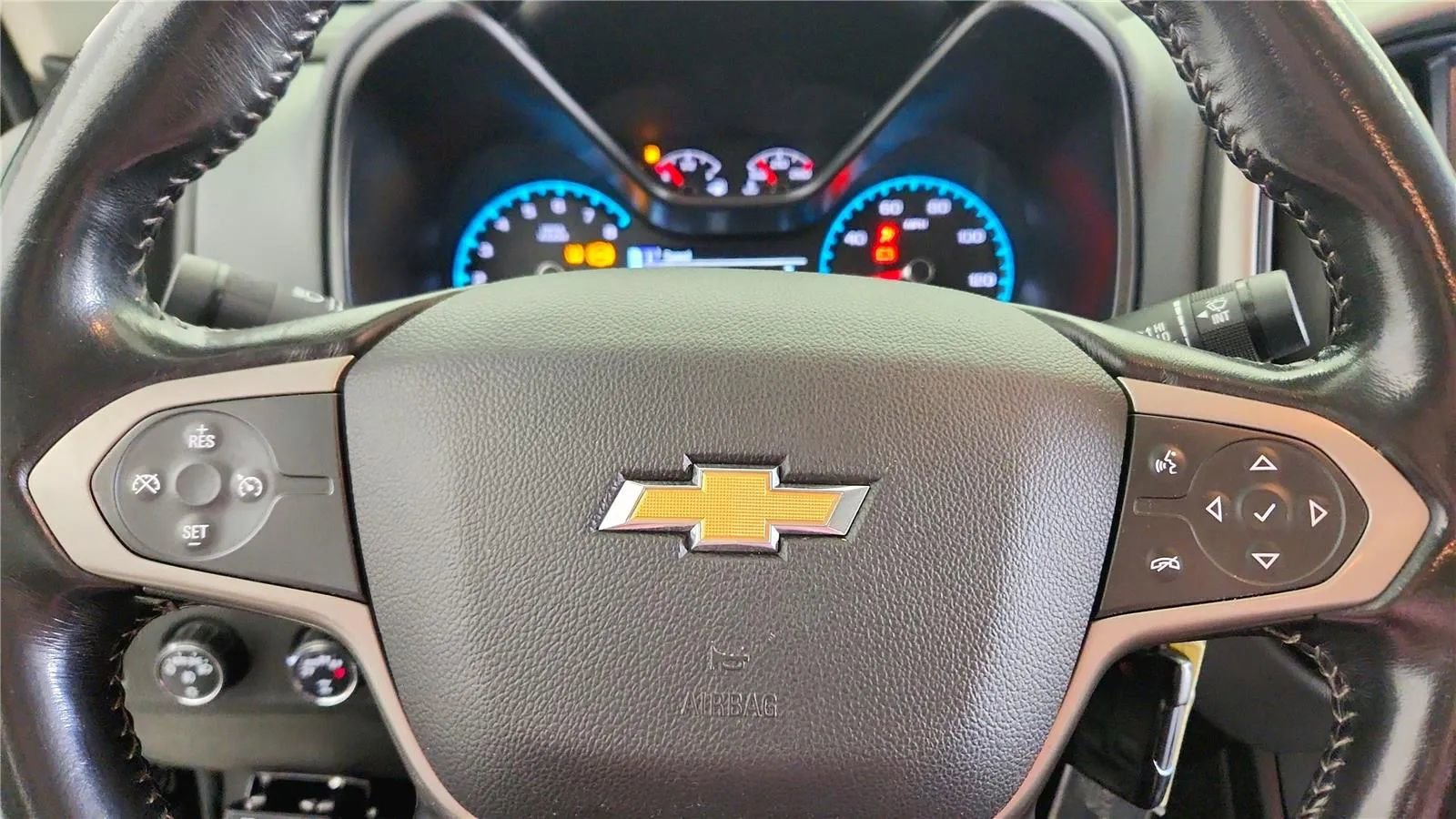 Used 2017 Chevrolet Colorado Z71 image 25