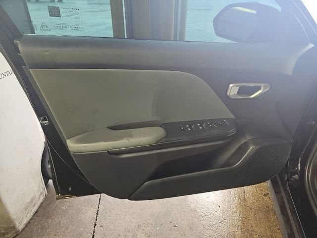 Used 2025 Kia K4 FWD image 14