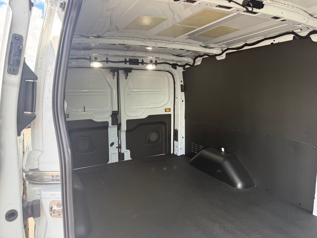 New 2026 Ford Transit 250 Low Roof w/ Load Area Protection Package RWD image 52
