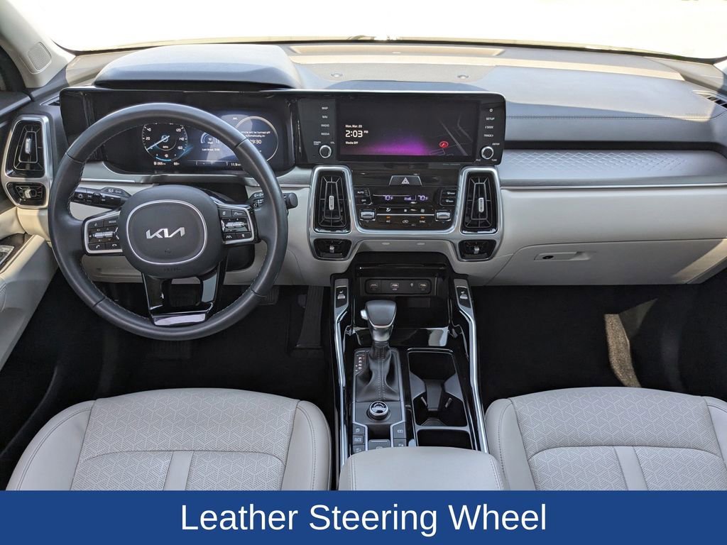 Used 2023 Kia Sorento SX image 19