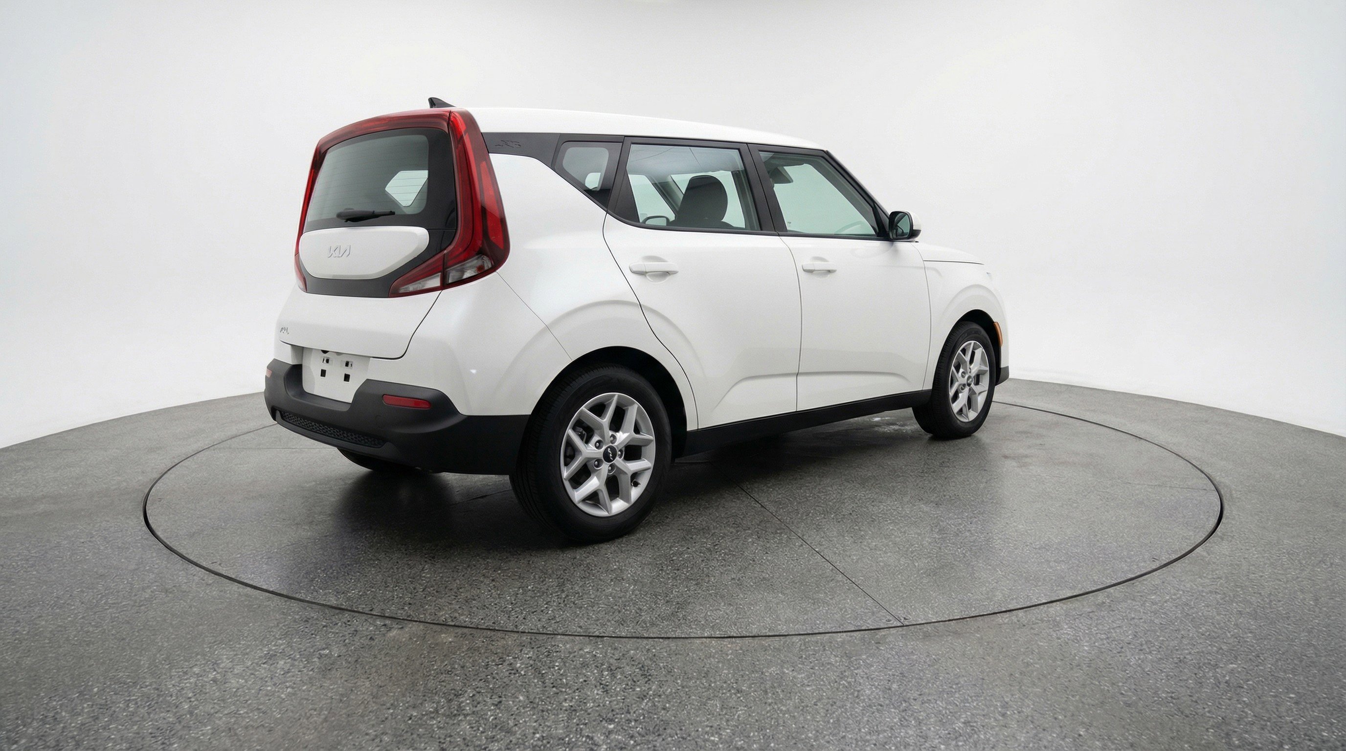Used 2025 Kia Soul LX w/ LX Technology Package image 9