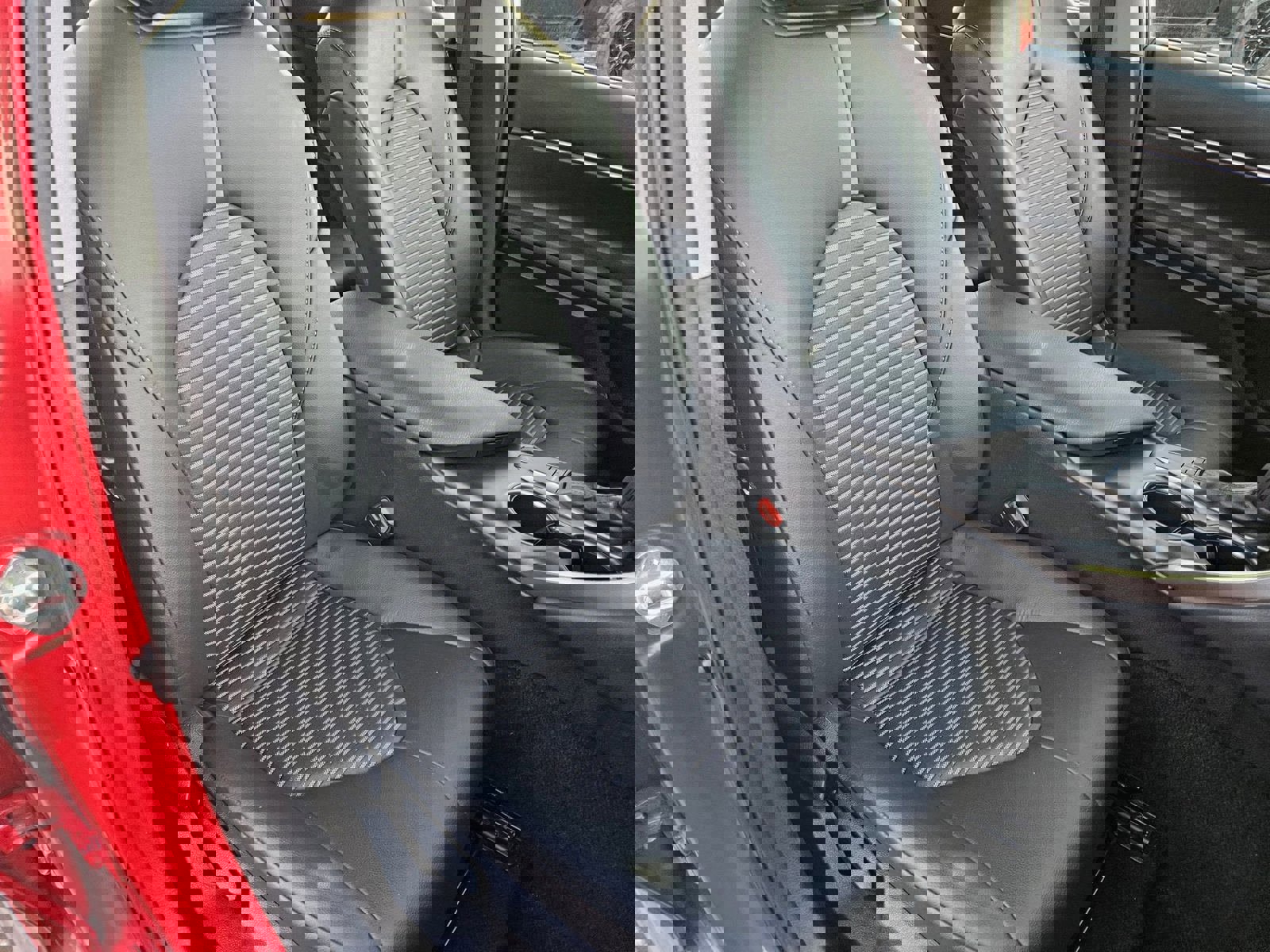 Used 2024 Toyota Camry SE image 28