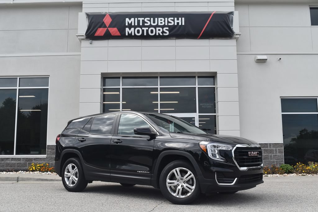 Used 2024 GMC Terrain SLE