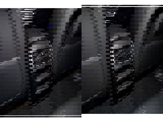 New 2026 BMW X5 xDrive50e image 76