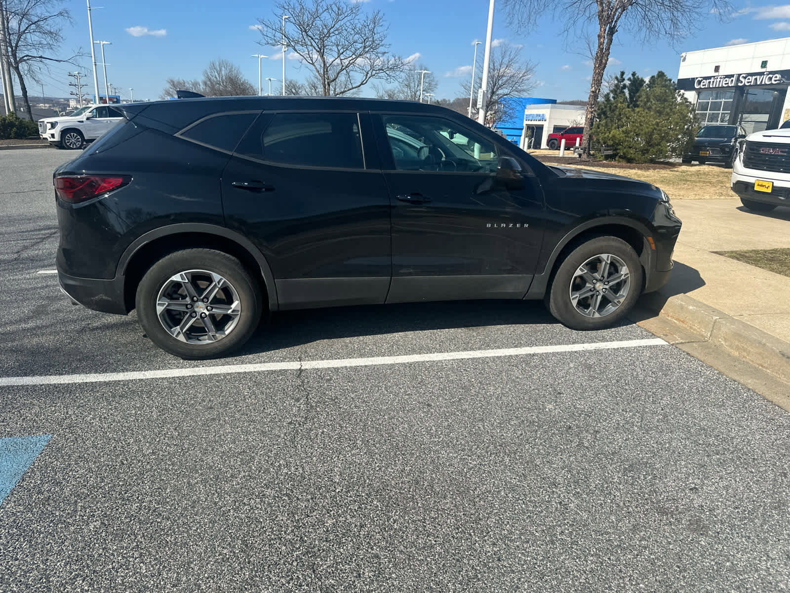 Used 2023 Chevrolet Blazer LT image 6