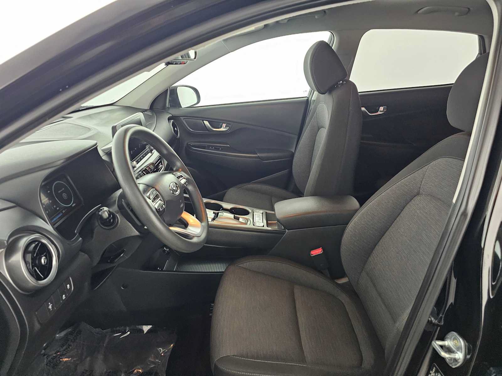 Used 2023 Hyundai Kona SE w/ Cargo Package FWD image 20