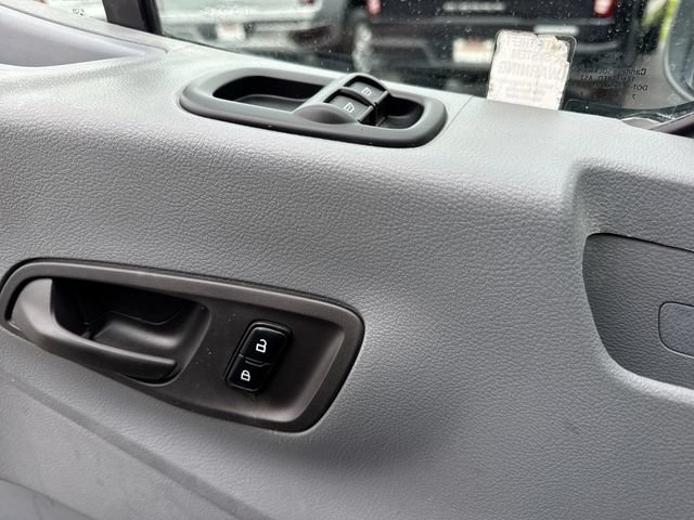 Used 2018 Ford Transit 250 148 Low Roof RWD image 19