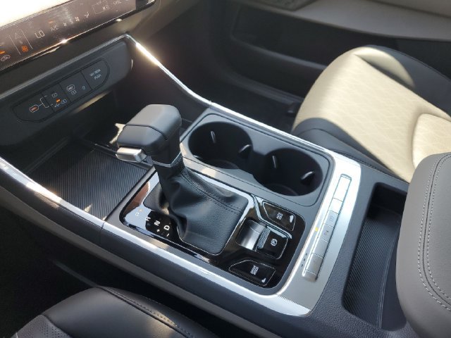 New 2026 Kia Carnival EX FWD image 34