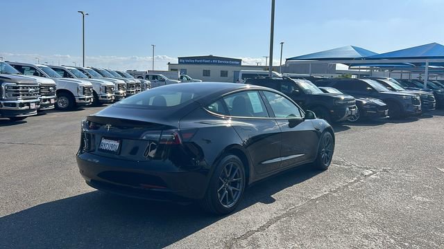 Used 2021 Tesla Model 3 Standard Range Plus RWD image 3