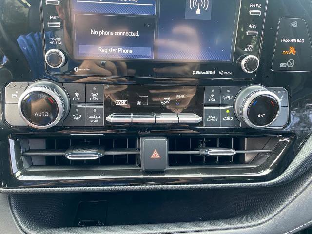 Used 2021 Toyota Highlander XSE image 21