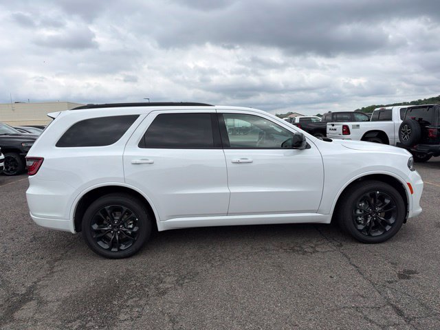 New 2026 Dodge Durango GT w/ Blacktop Package AWD/4WD image 2