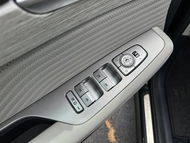 Used 2025 Hyundai Palisade Calligraphy AWD/4WD image 19