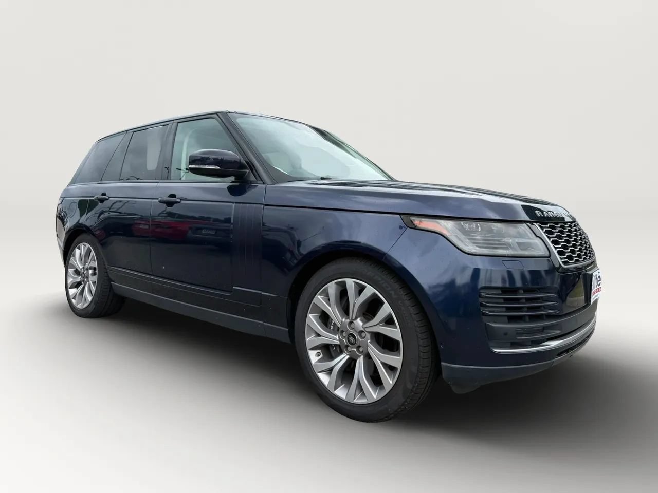 Used 2018 Land Rover Range Rover HSE AWD/4WD image 1