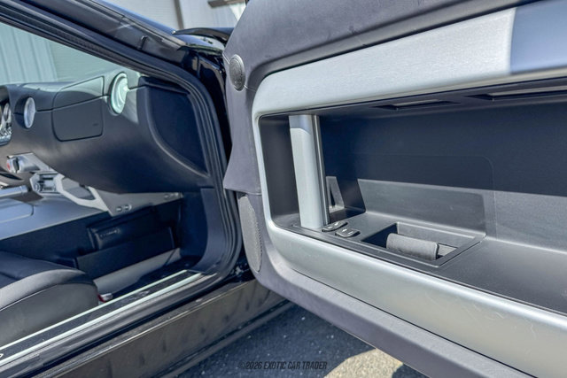 Used 2005 Ford GT RWD image 48