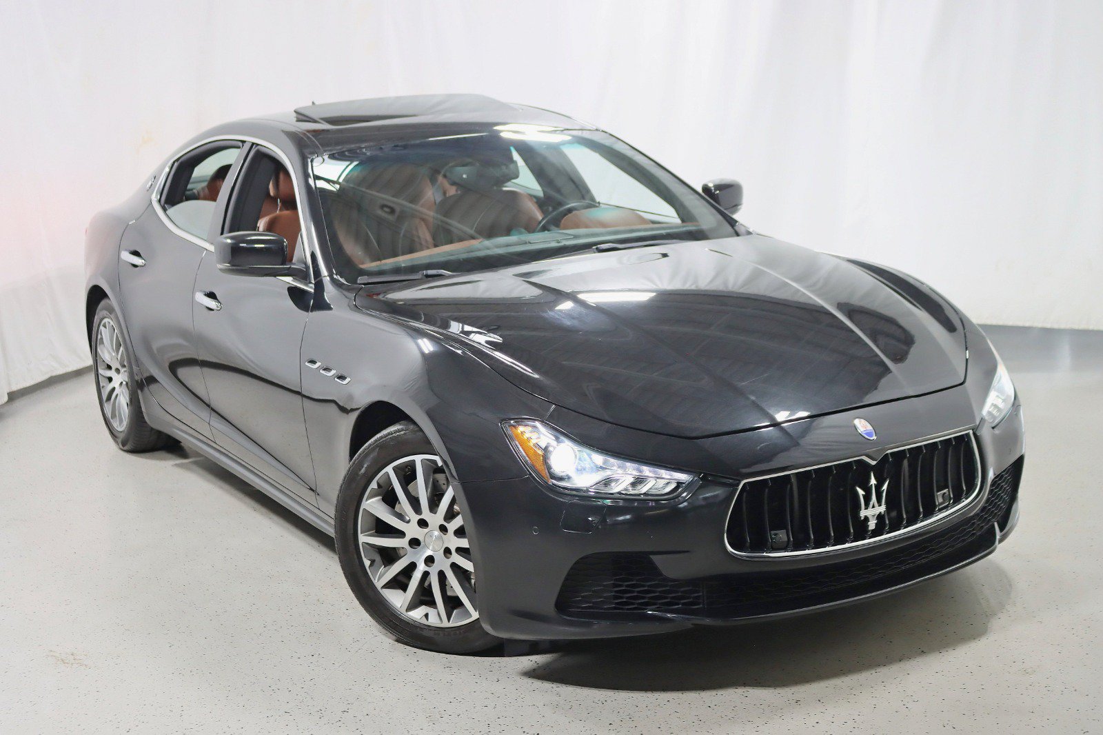 Used 2014 Maserati Ghibli S Q4 AWD/4WD image 6
