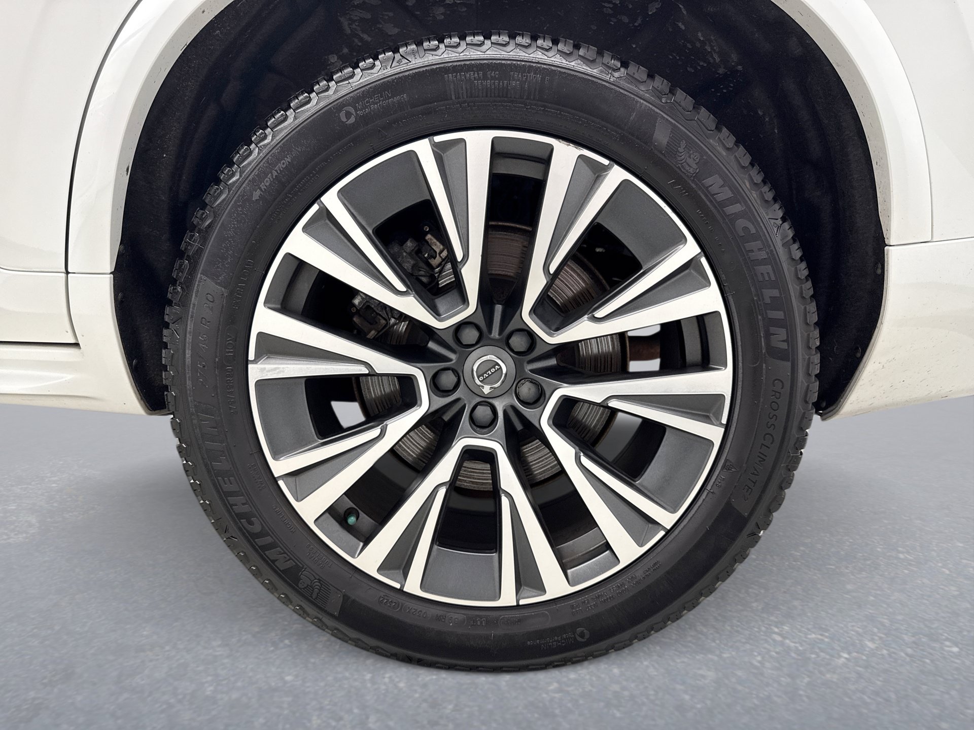 Used 2021 Volvo XC90 T8 Inscription Expression w/ Advanced Package AWD/4WD image 28