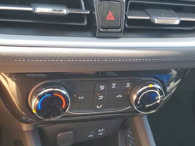 New 2026 Chevrolet TrailBlazer LT w/ Driver Confidence Package FWD image 28