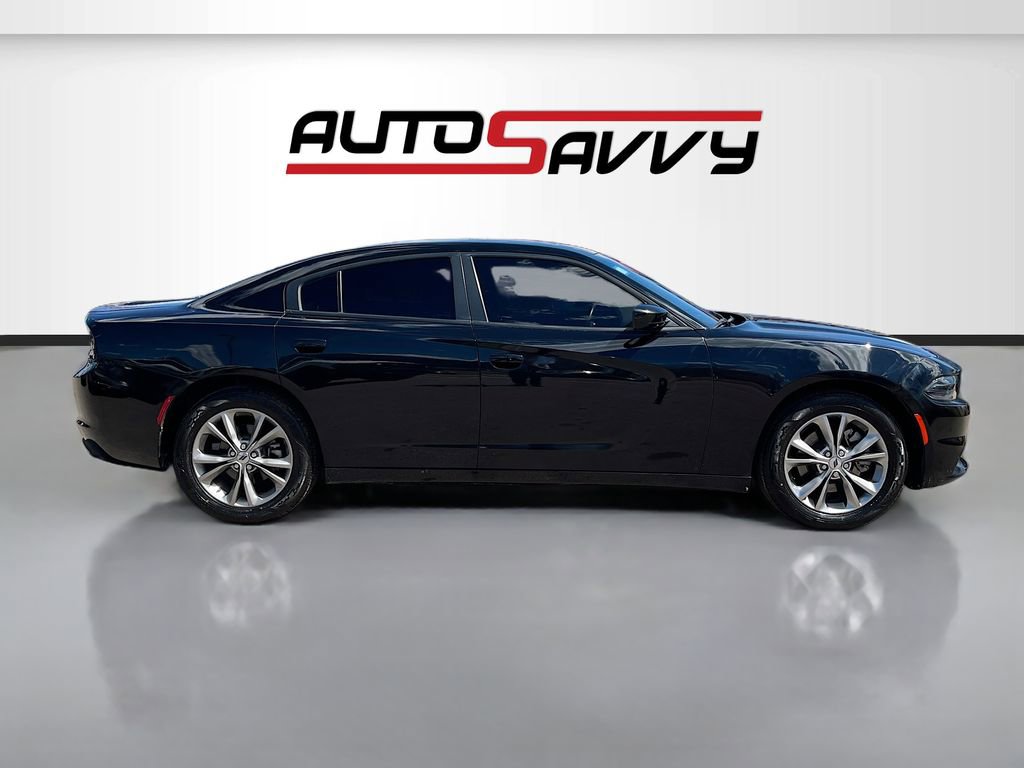Used 2023 Dodge Charger SXT image 8