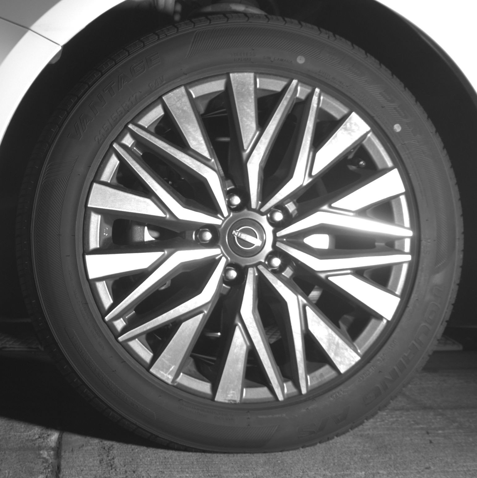 Used 2025 Nissan Altima 2.5 SV image 12